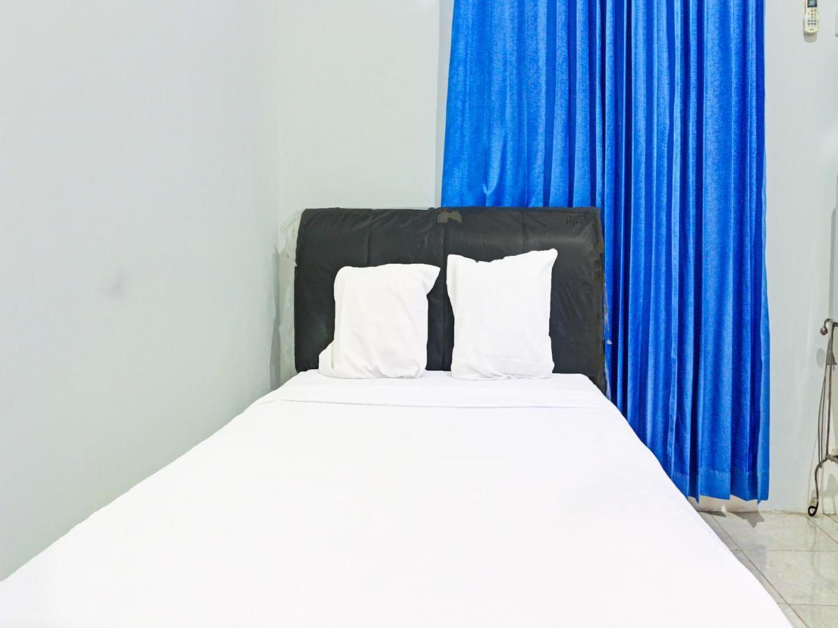 Oyo 91416 Puri 88 Homestay Kupang  Exterior foto