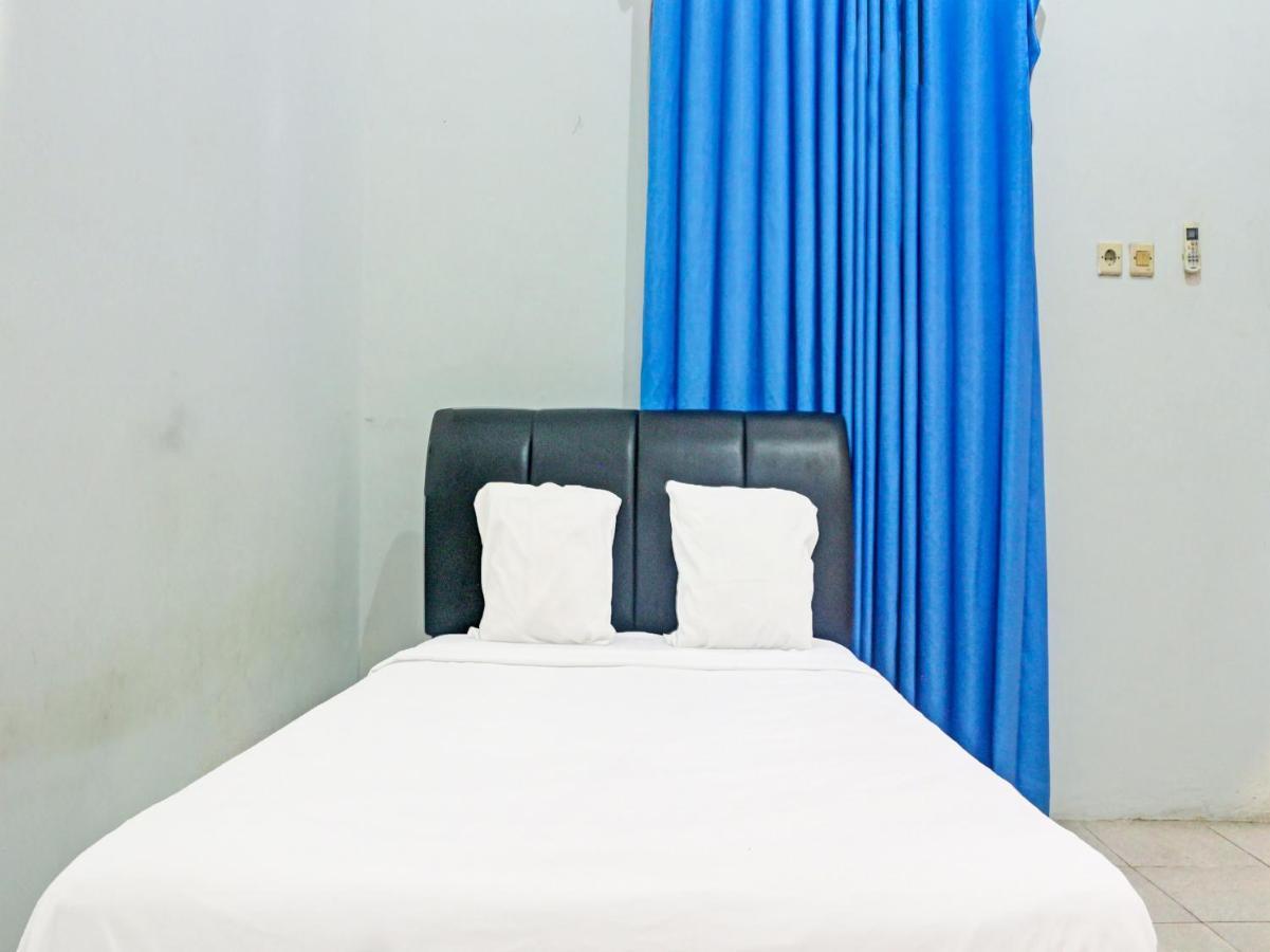 Oyo 91416 Puri 88 Homestay Kupang  Exterior foto